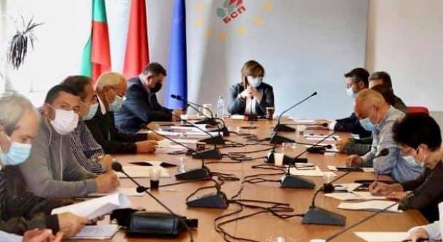 Трима представители на БСП влизат в Инициативния комитет на Румен Радев