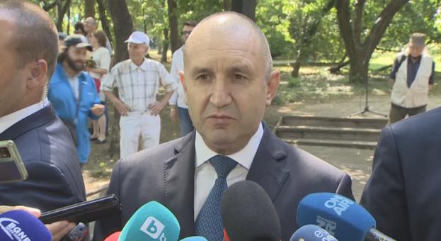 Президентът Радев: В битката на терора срещу идеала неизменно побеждава духът