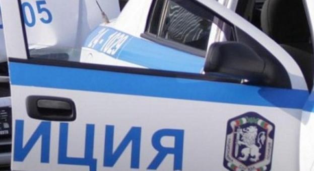 Малолетни окрадоха къща в Свобода