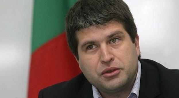  Росен Бъчваров: Над 95% от данъчните декларации се подават по електронен път 
