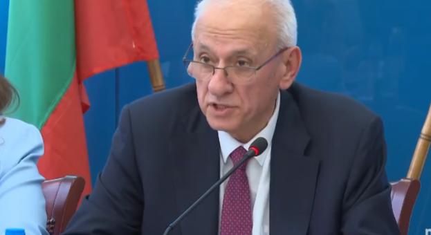 Министър Кирилов: Цените на лекарствата в евро ще бъдат публикувани още през август