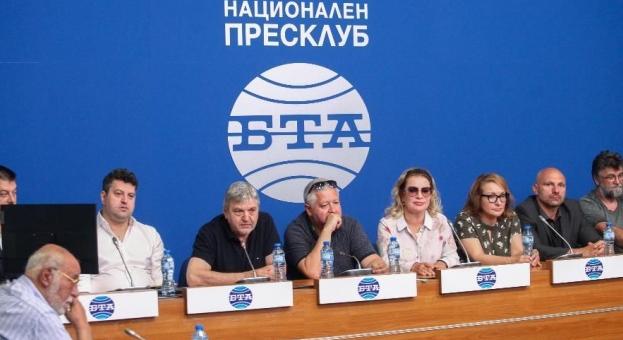 Близо 70 000 подписа срещу машинния вот е събрал до снощи Инициативният комитет