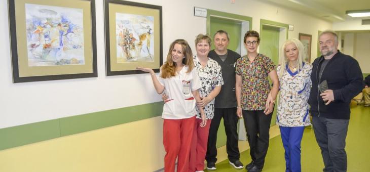 Художник подари 10 картини на болница в Стара Загора 