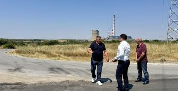 Областният управител д-р Неделчо Маринов се срещна с кмета на община Гълъбово и направи обход на ремонтиращата се отсечка Гълъбово – Мъдрец