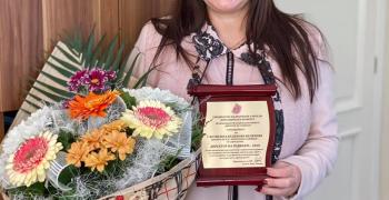 Милена Желязкова - директор на Второ основно училище е директор на годината