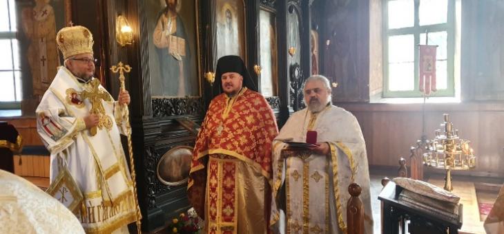 Наградиха свещеноиконом Евгений Димитров с орден „Св. Игнатий Старозагорски“ I-ва степен