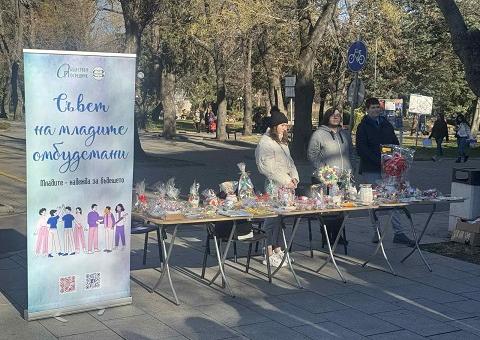 Коледен благотворителен базар „Чудната елха“ обединява Стара Загора в подкрепа на децата със специални потребности