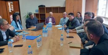 Общинска администрация ще подготви предложение за преструктуриране и обединение на Онкодиспансера с УМБАЛ „Проф. Киркович“