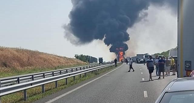Пожар на автомагистрала Тракия I ОБНОВЕНА