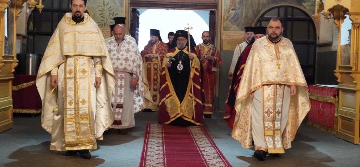 Старозагорският митрополит Киприан възглави светата Божествена Златоустова литургия в манастирския храм-паметник "Рождество Христово" – гр. Шипка