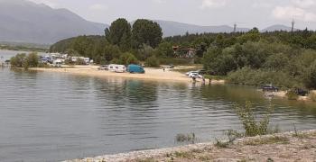 Забранява се влизането във водите на язовир "Копринка" с плавателни средства