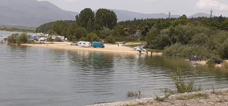 Забранява се влизането във водите на язовир "Копринка" с плавателни средства