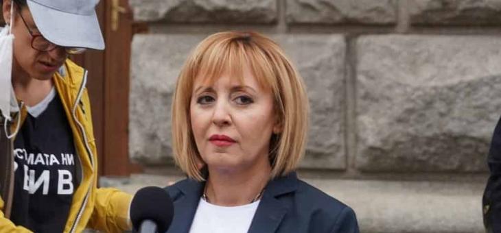 Манолова свиква извънреден брифинг