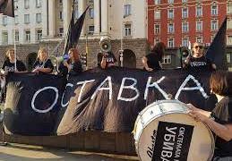 Майките от "Системата ни убива" влизат в партийните листи за избори през октомври