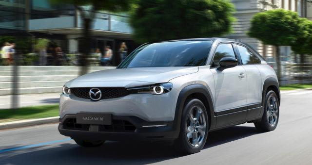 MAZDA разби електромобилите: Вредни са!