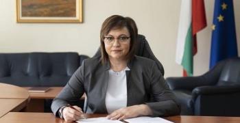  Вицепремиерът Нинова: Цените на хляба падат трайно заради премахването на ДДС