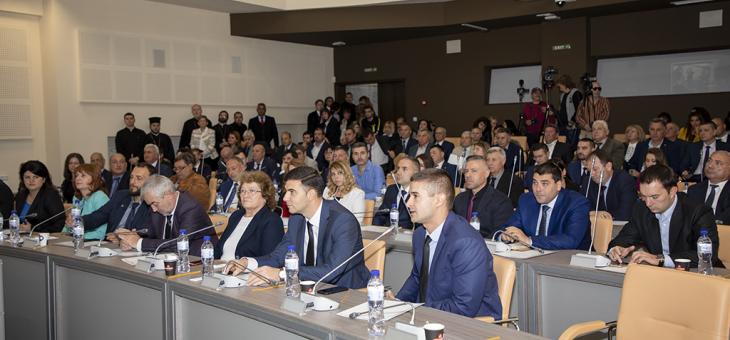 Кметът на Стара Загора оттегля две предложения от мартенската сесия на Общинския съвет