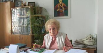 Напусна ни Петра Мечева