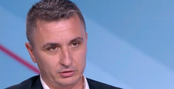 КЗП са защитавали интересите на мобилните оператори от дълги години срещу интересите на потребителите