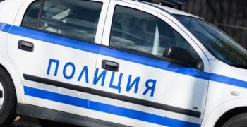 Двама пияни зад волана в ареста, жена с опасност за живота