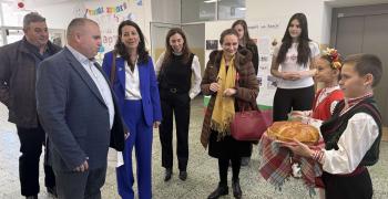 Два успешни проекта, подкрепени от ЕС, във фокуса на визитата на представителя на ЕК София Алвеш в Стара Загора      