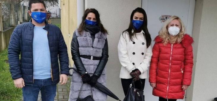 Стори добро, за да стане Повече 
