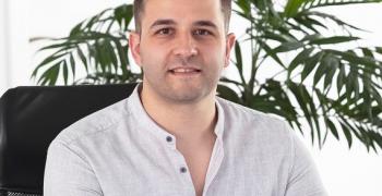Да работиш хобито си и да предаваш нататък