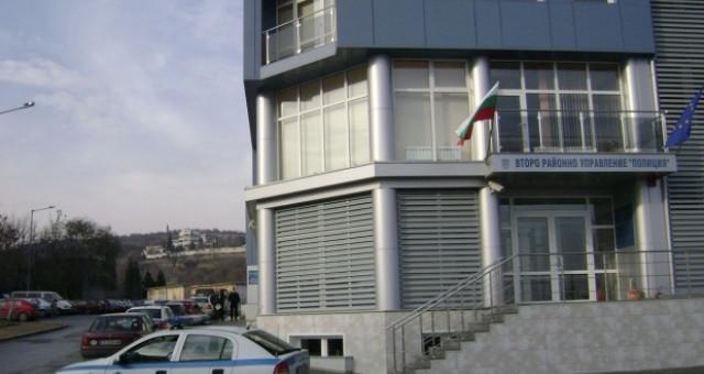 Разкриха крадци на катализатори от автомобили в Стара Загора