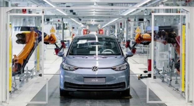 Volkswagen изтегля над 150 000 автомобила в САЩ заради проблем с въздушните възглавници 