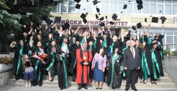  Медицинският колеж при Тракийски университет изпрати випуск 2023