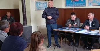 Кандидати за народни представители от ДПС се срещнаха с жители на населени места в община Братя Даскалови