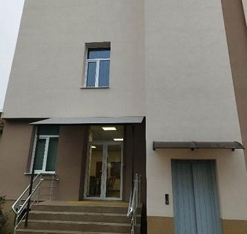Административната сграда на „Тролейбусни и автобусни превози" ЕООД в Стара Загора е енергийно обновена