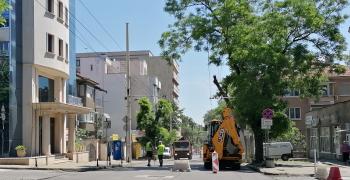 Полагат асфалтов пласт на част от ул. "Гурко" в Стара Загора