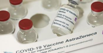 Здравните власти с решение по казуса с втората доза на AstraZeneca