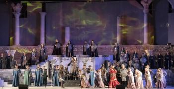 Дебют на Ивайло Джуров в "Атила" на сцената на Операта в Стара Загора