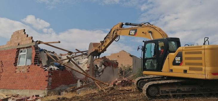 Омбудсманът настоява кметът на Стара Загора да отложи събарянето на постройки в кв. „Лозенец“
