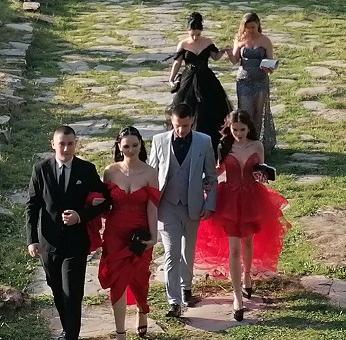 Започнаха абитуриентските балове в Стара Загора
