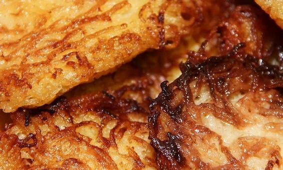 Откраднаха пари и хранителни продукти от баничарници в Казанлък и Мъглиж