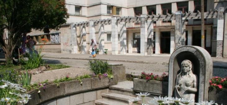  Отварят за ползване Обществената баня на Старозагорските бани