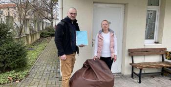 Старозагорец с поредно дарение за Център за деца и младежи с увреждания в града на липите