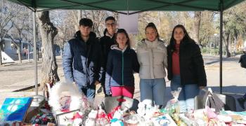 В Стара Загора благотворителен базар организираха младежите от Млада Загора