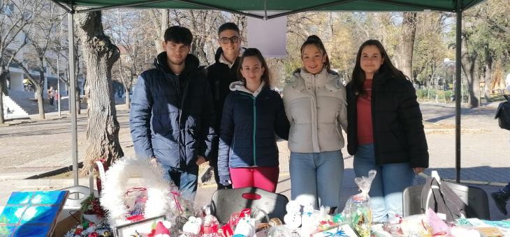В Стара Загора благотворителен базар организираха младежите от Млада Загора
