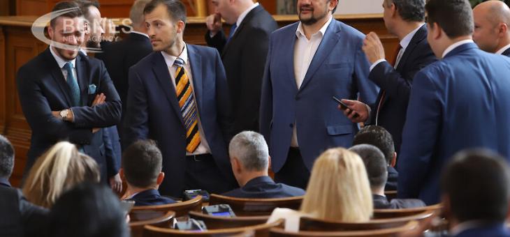 Закриха заседанието на НС след три неуспешни опита за събиране на кворум