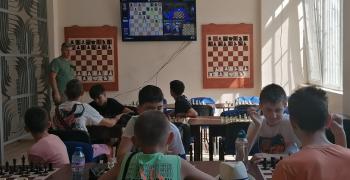 Как шахматът помага на децата от Стара Загора да бъдат по-добри