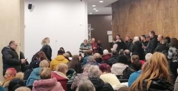 В Стара Загора разпределят местата за продажба на мартеници, цветя и валентинки
