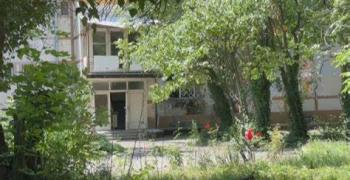 Медицинска сестра в Психиатричната болница в Раднево е била нападната от буйстващ пациент
