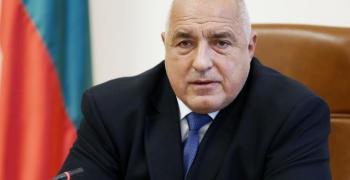 Премиерът Бойко Борисов депозира оставката на ръководения от него Министерски съвет