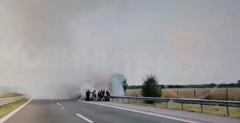 Бус се запали на АМ "Тракия"
