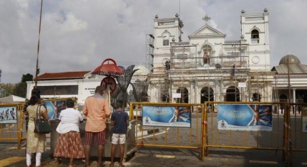 Шри Ланка отменя училищните изпити заради недостиг на хартия