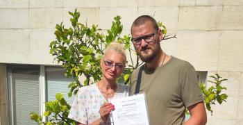 Старозагорец подари бебешки кошари на Дома за медико-социални грижи за деца в Стара Загора